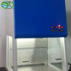 Tủ Thao tác PCR- Việt nam