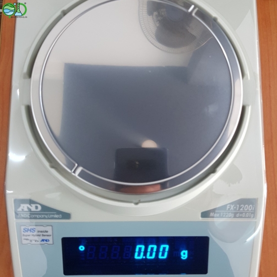 Cân phân tích Selon FA 224